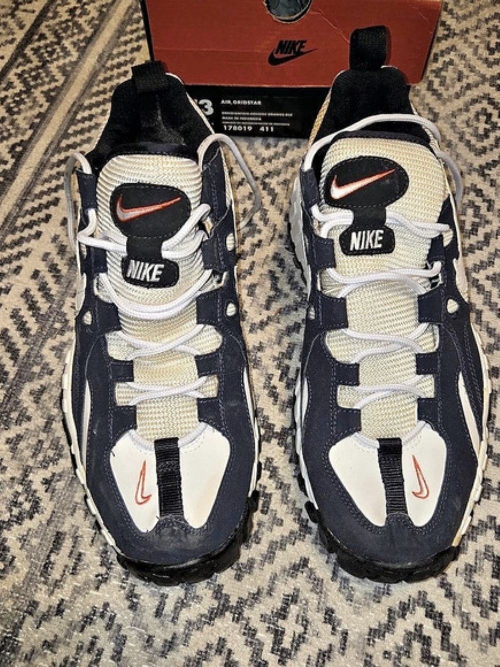 Nike Air Gridstar Men's Athletic Shoes Black & White US 13